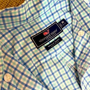 Boys Vinyard Vines buttondown size 12-14